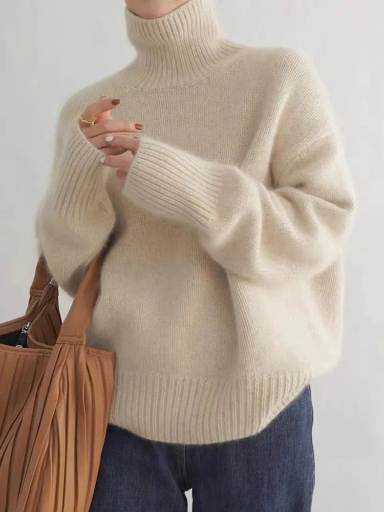 Mariam | Cashmere Sweater with Turtleneck