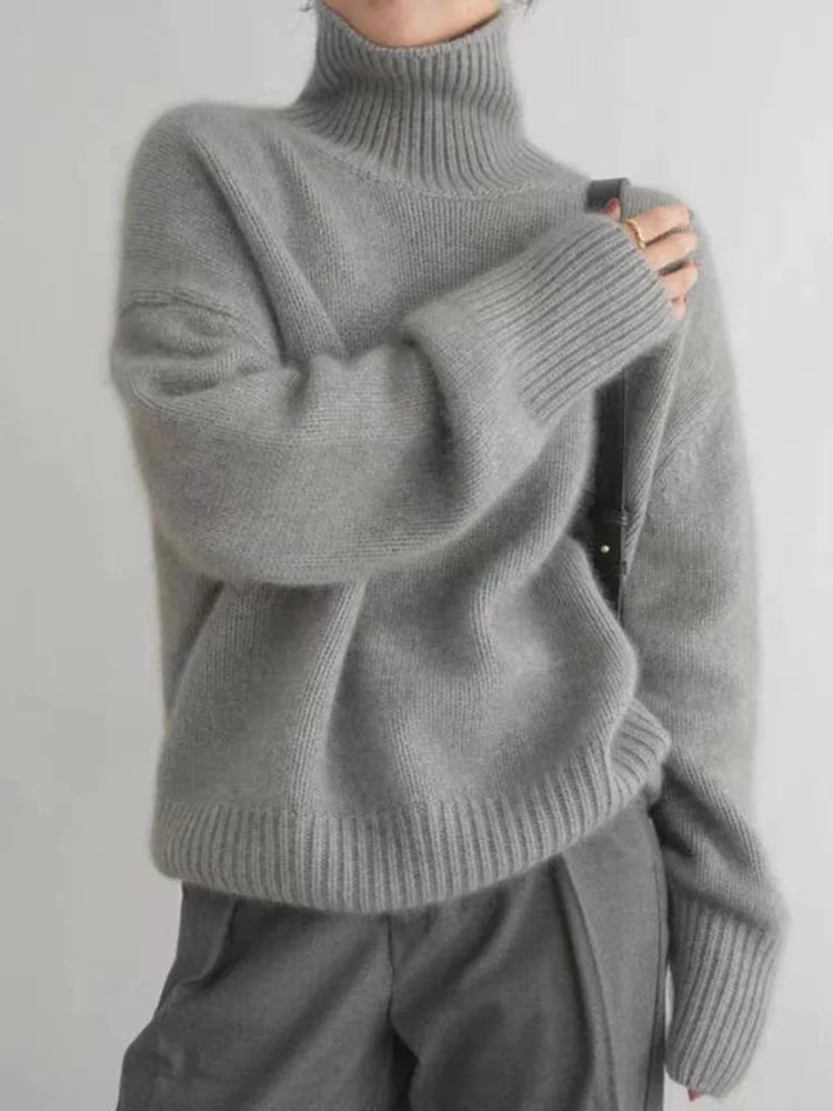 Mariam | Cashmere Sweater with Turtleneck