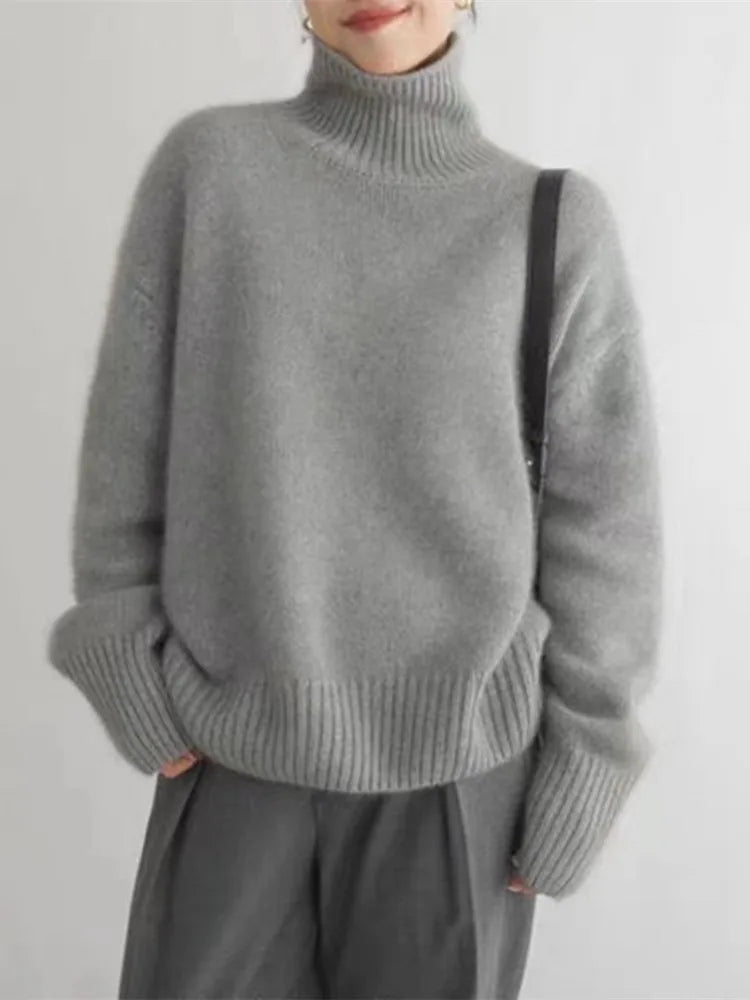 Mariam | Cashmere Sweater with Turtleneck