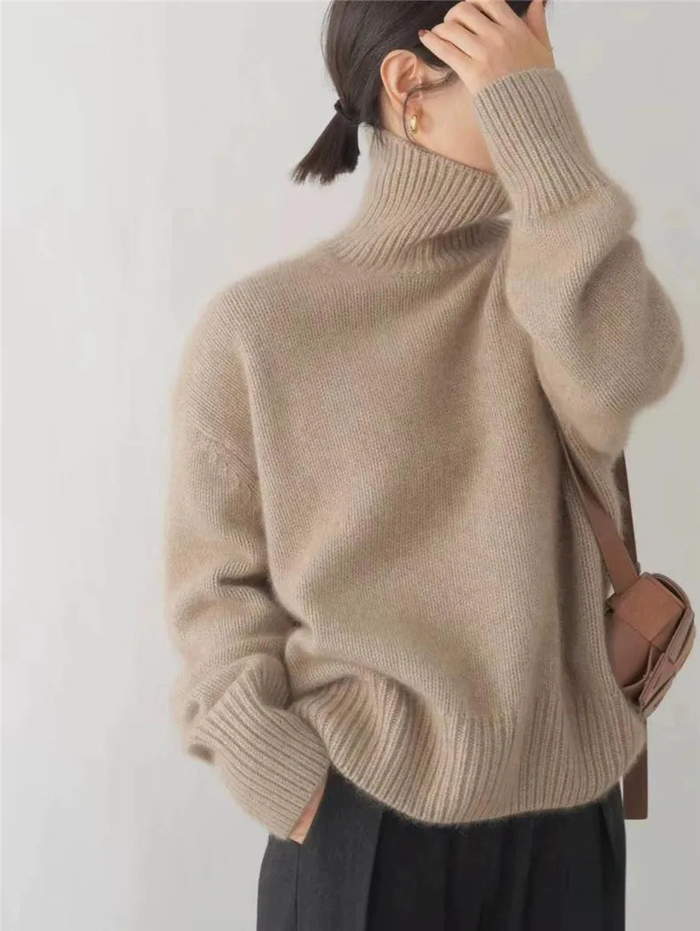 Mariam | Cashmere Sweater with Turtleneck