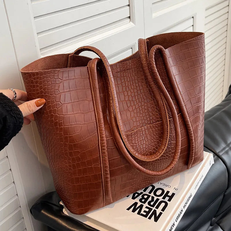 Imane | Vintage Shoulder Bag in Brown Leather with Croc Embossing