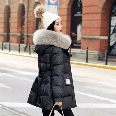 Dani | Long, warm fur coat