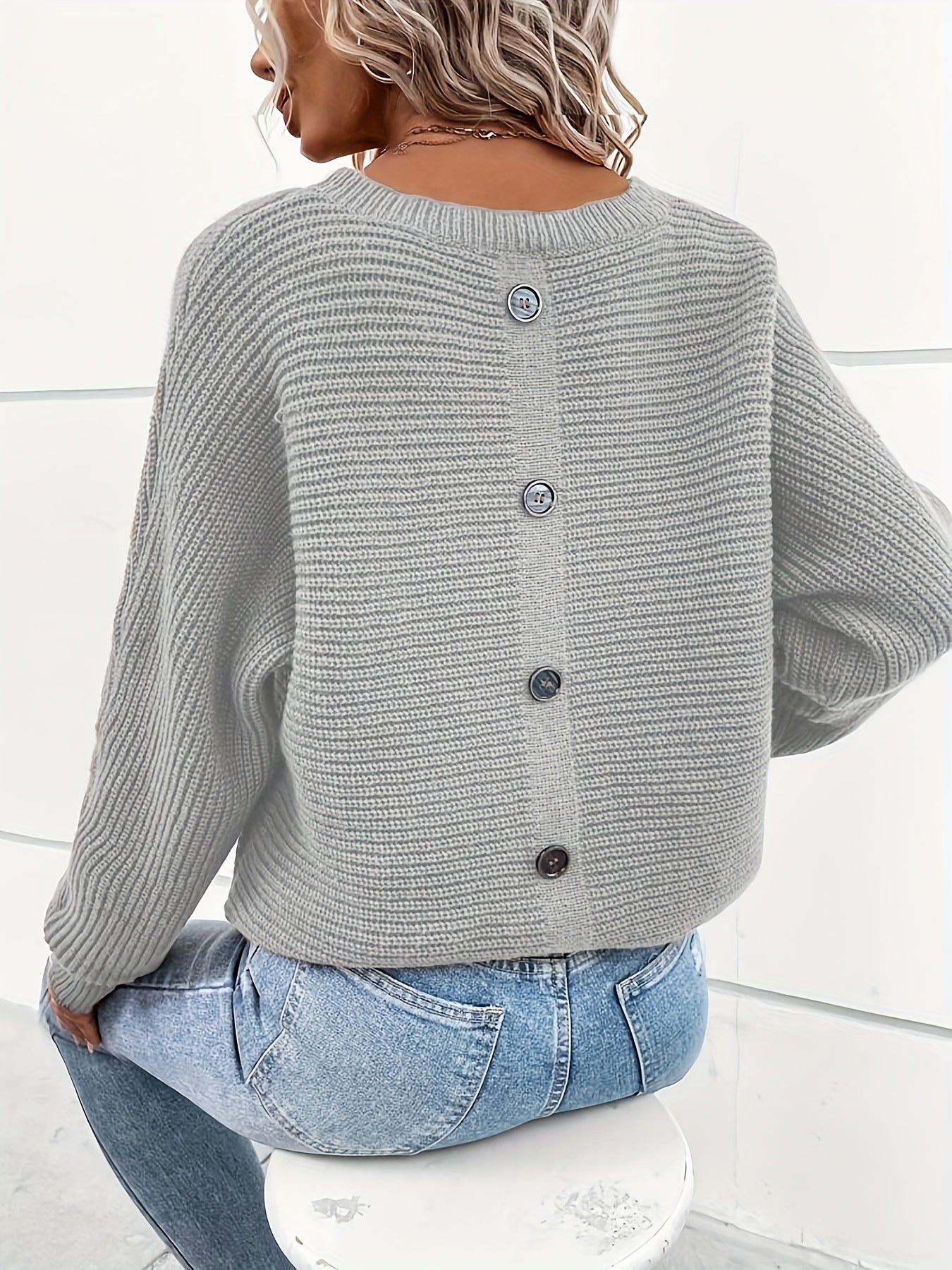 Oslo | Knitted Sweater with Button Placket